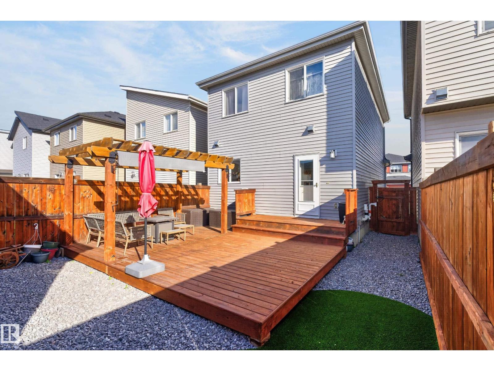 798 Berg Lo Property Photo 47