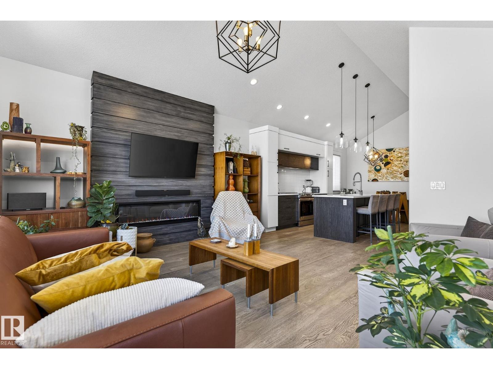 45 Evermore Cr Property Photo 17