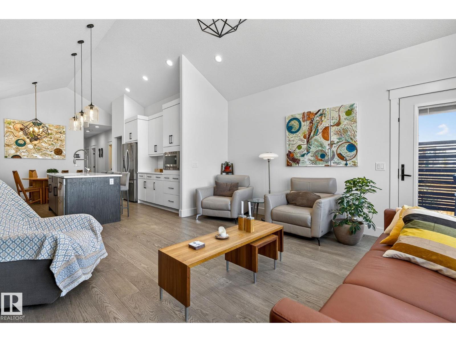 45 Evermore Cr Property Photo 19