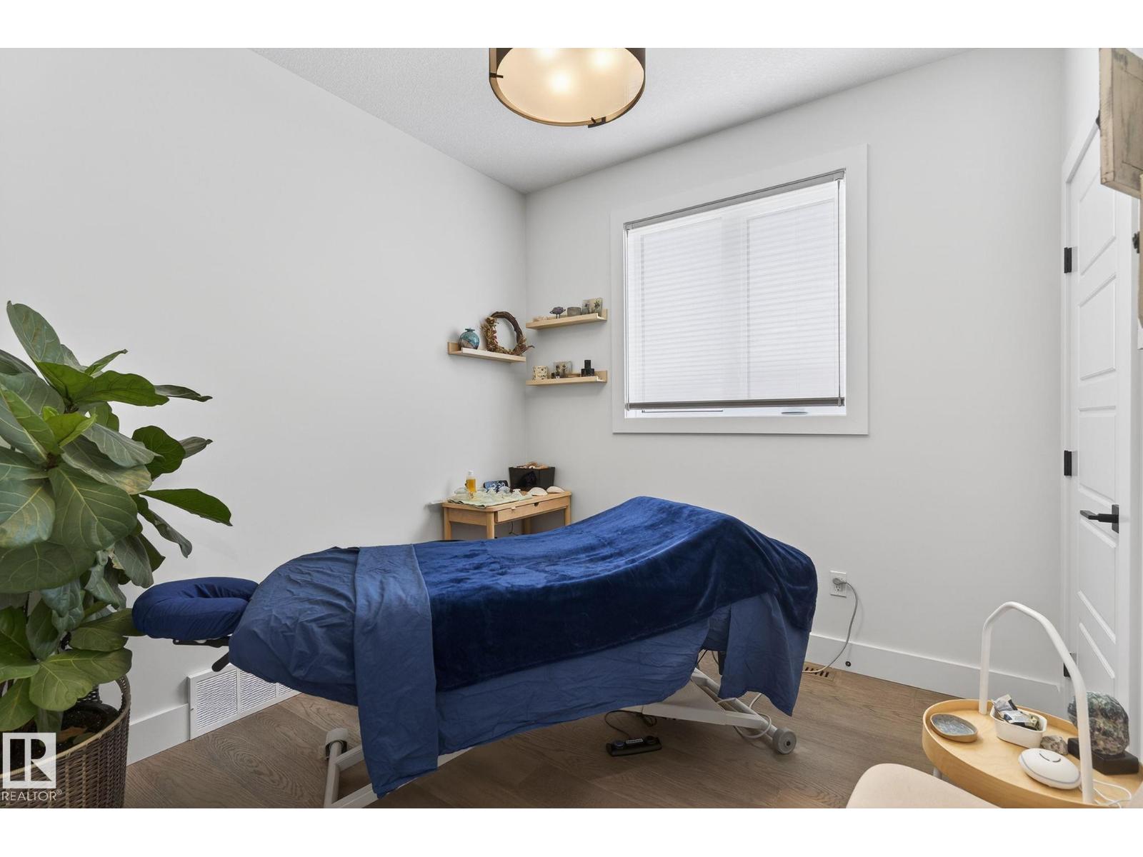 45 Evermore Cr Property Photo 29