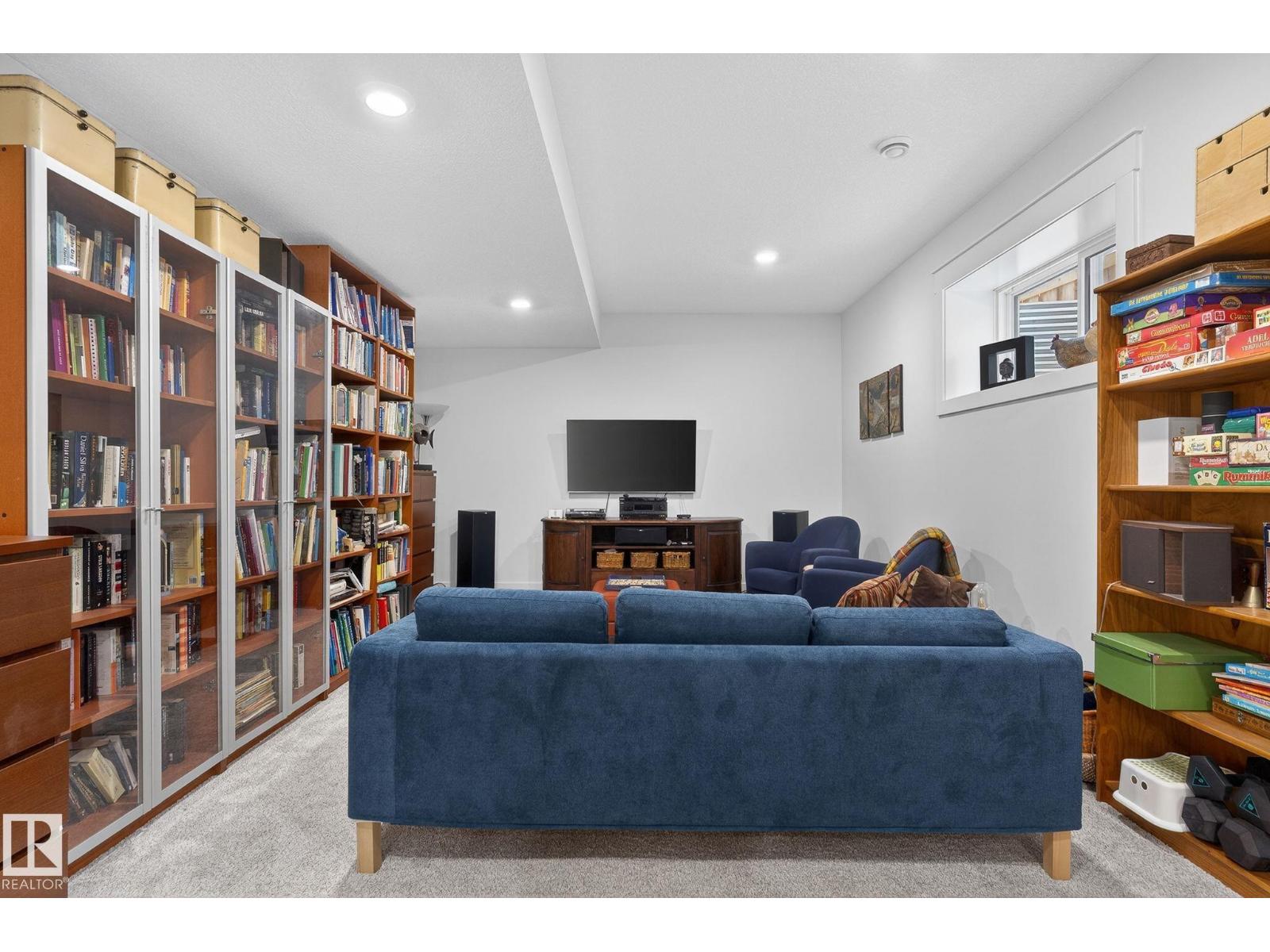 45 Evermore Cr Property Photo 40