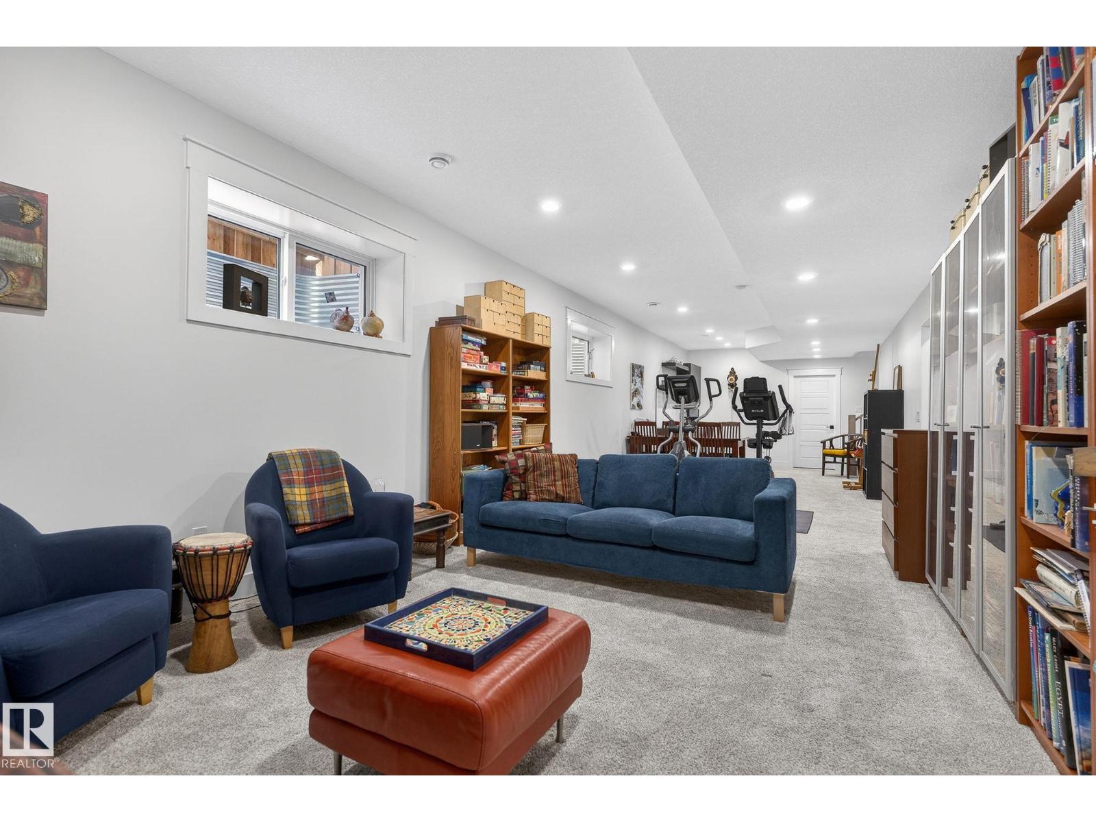 45 Evermore Cr Property Photo 41
