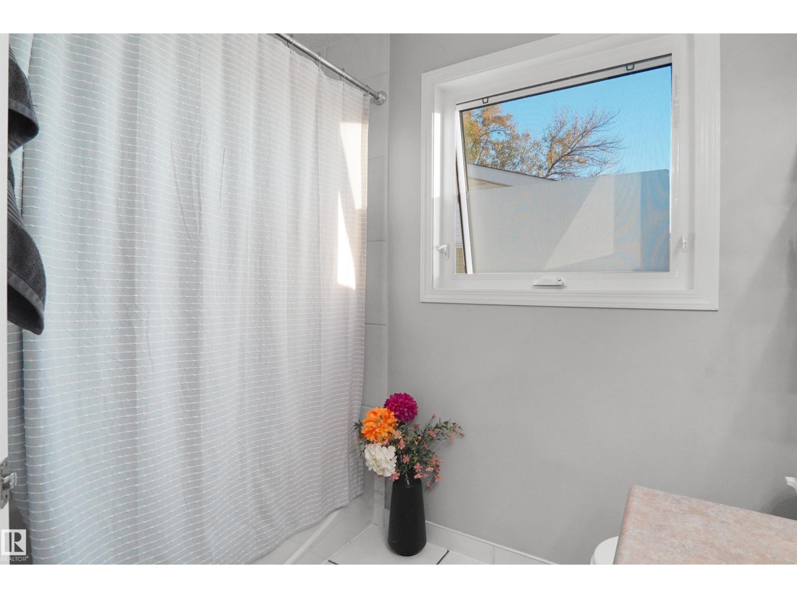 15629 83 St Nw Property Photo 24