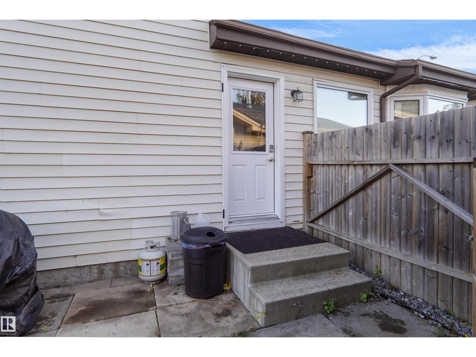 15629 83 St Nw Property Photo 34