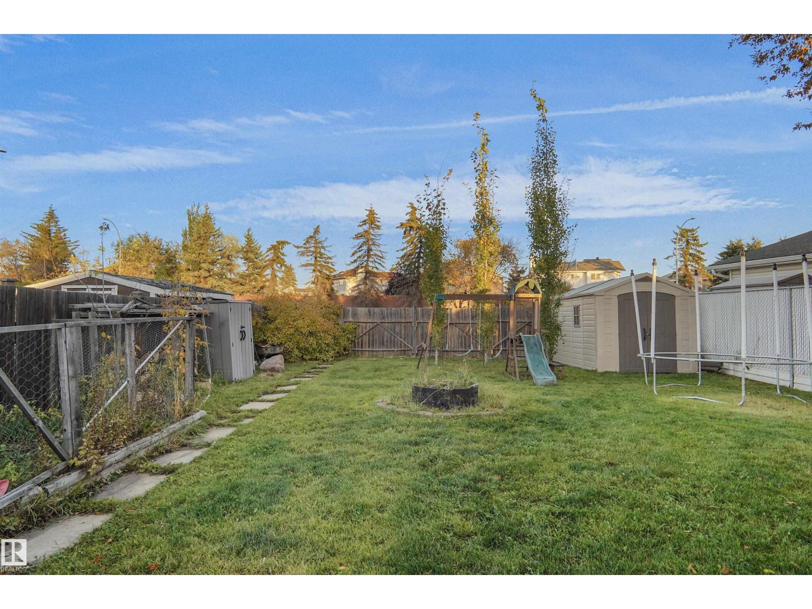 15629 83 St Nw Property Photo 37