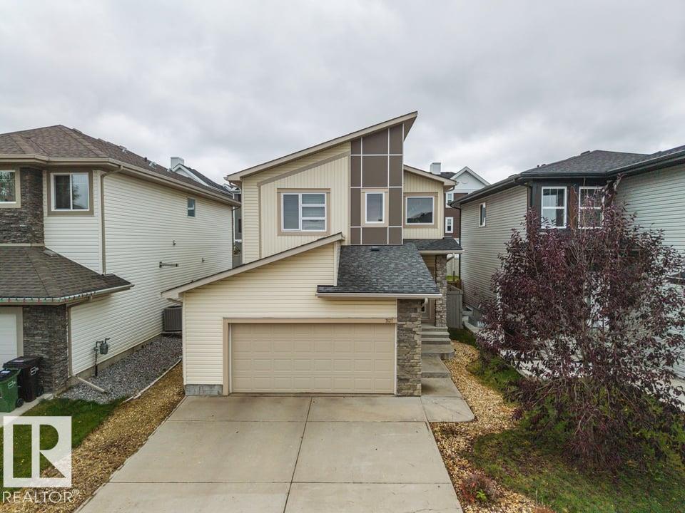 7627 181 Av Nw Property Photo 1