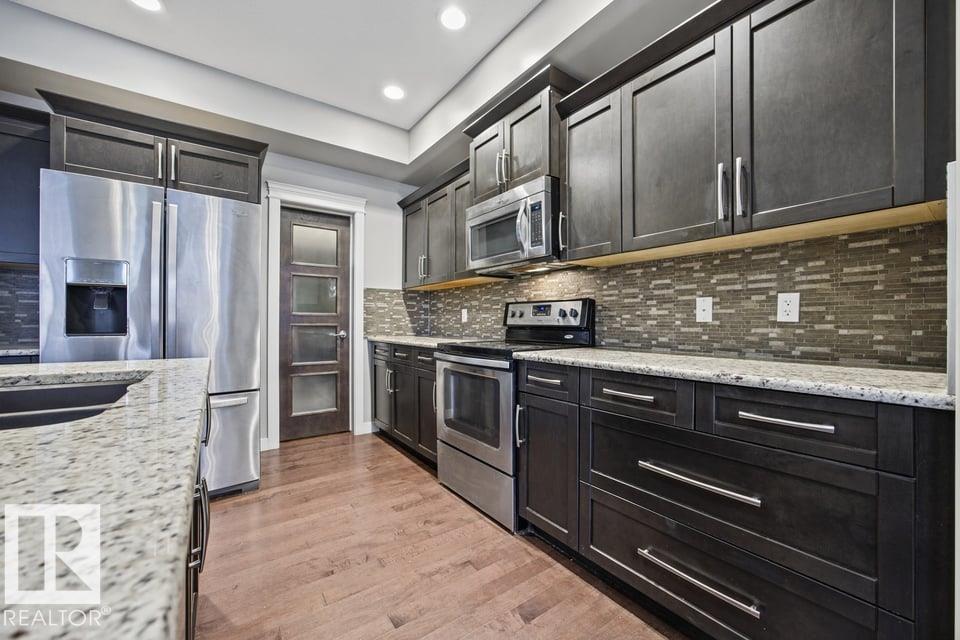 7627 181 Av Nw Property Photo 7