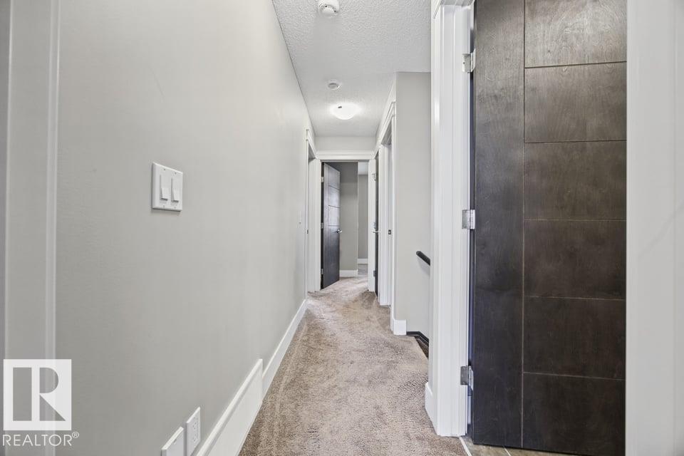 7627 181 Av Nw Property Photo 23