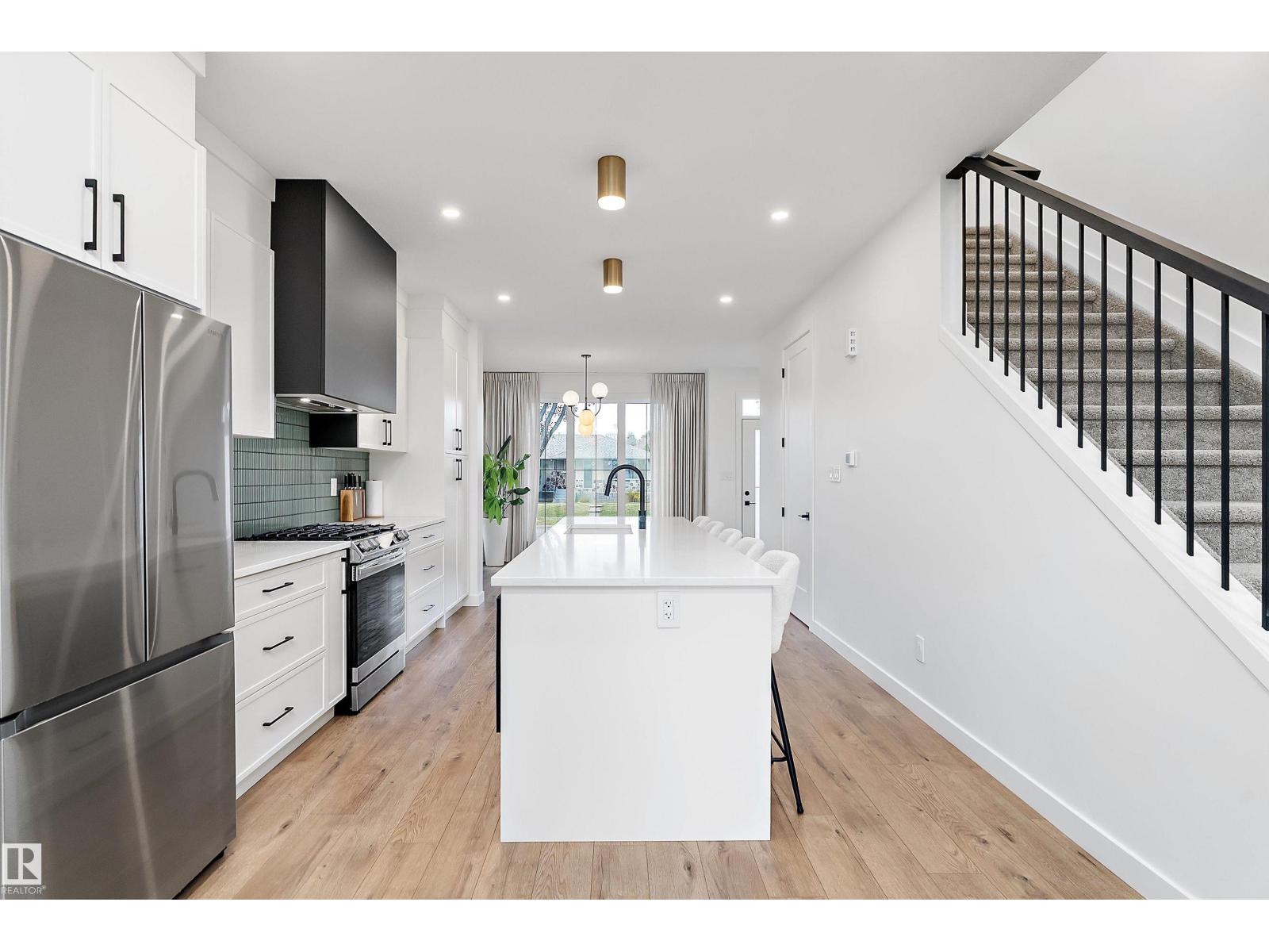 9727 153 St Nw Property Photo 11