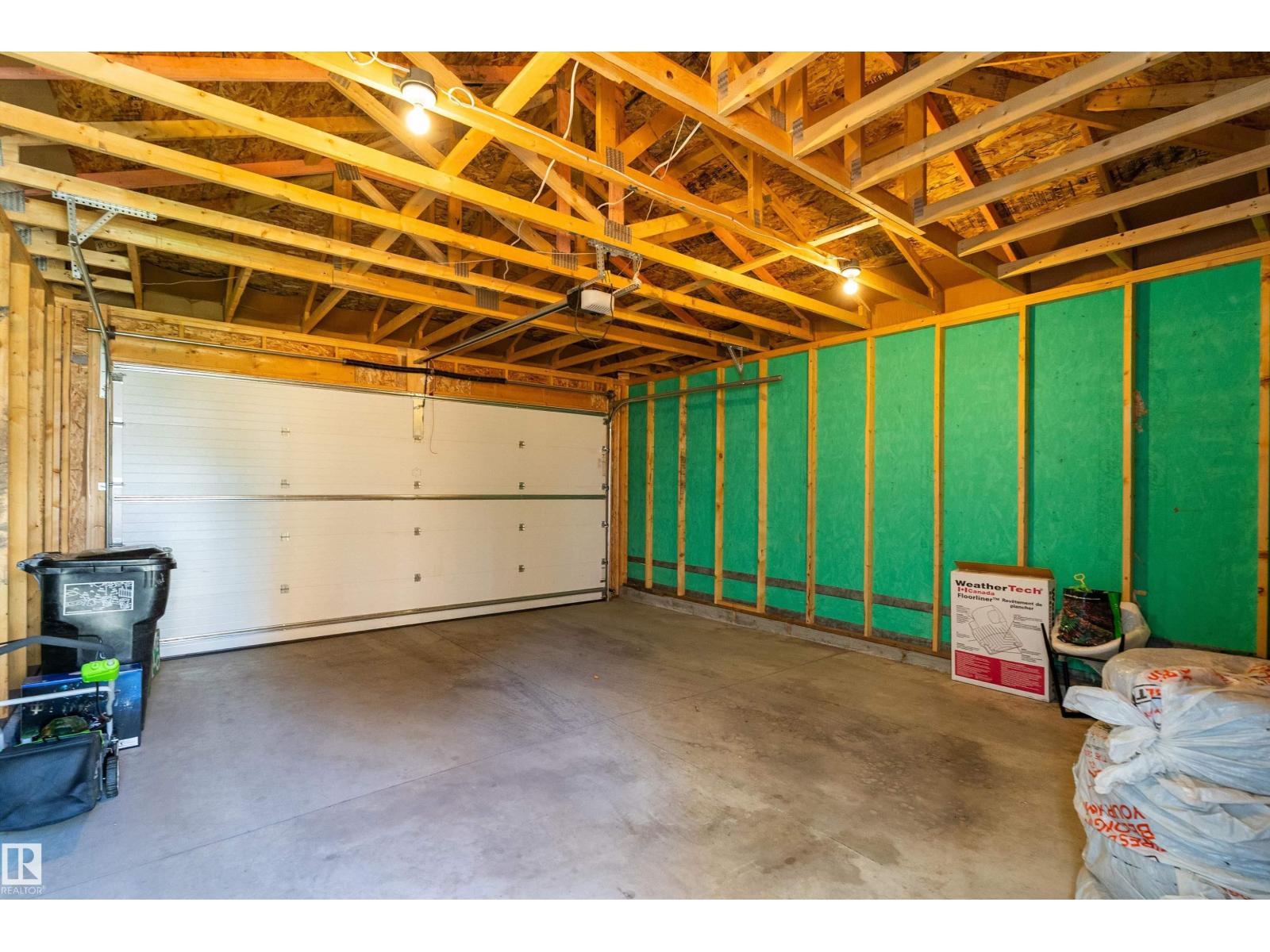 9727 153 St Nw Property Photo 41