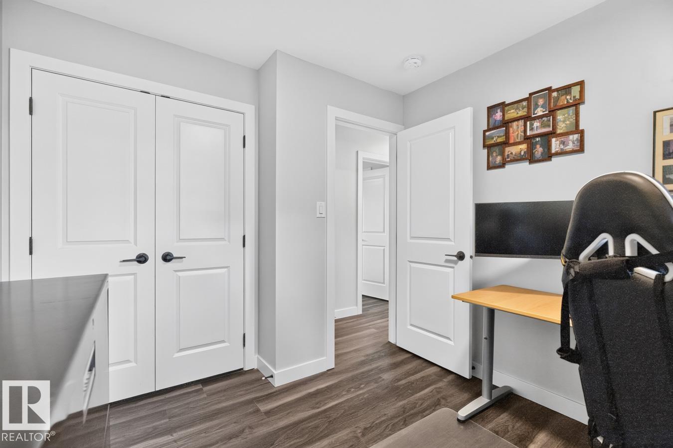 7404 92 Av Nw Property Photo 20