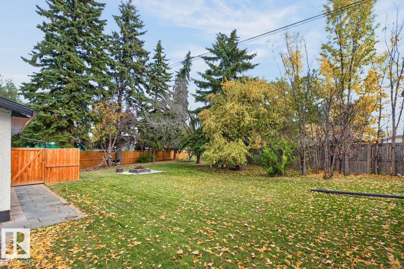 7404 92 Av Nw Property Photo 41
