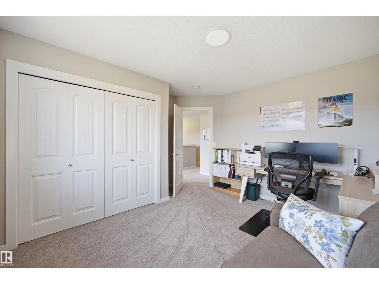 168 Larch Cr Property Photo 33