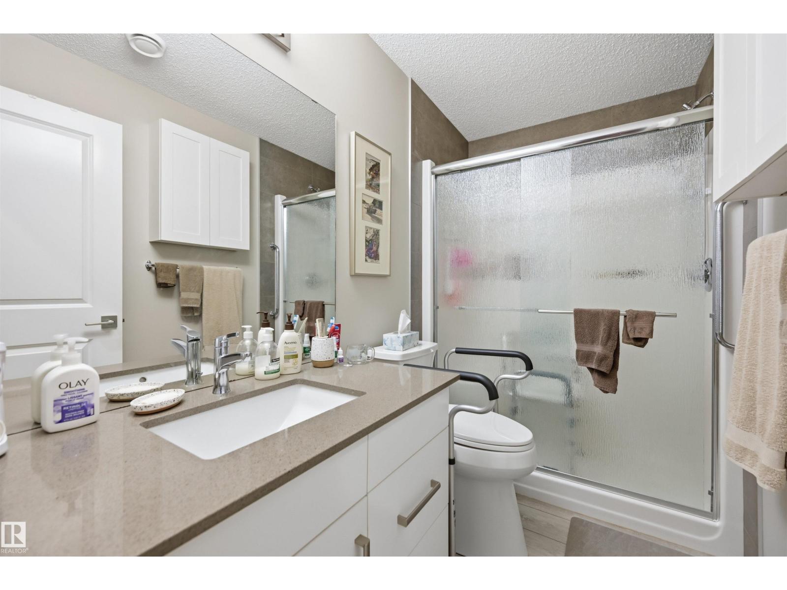 168 Larch Cr Property Photo 40
