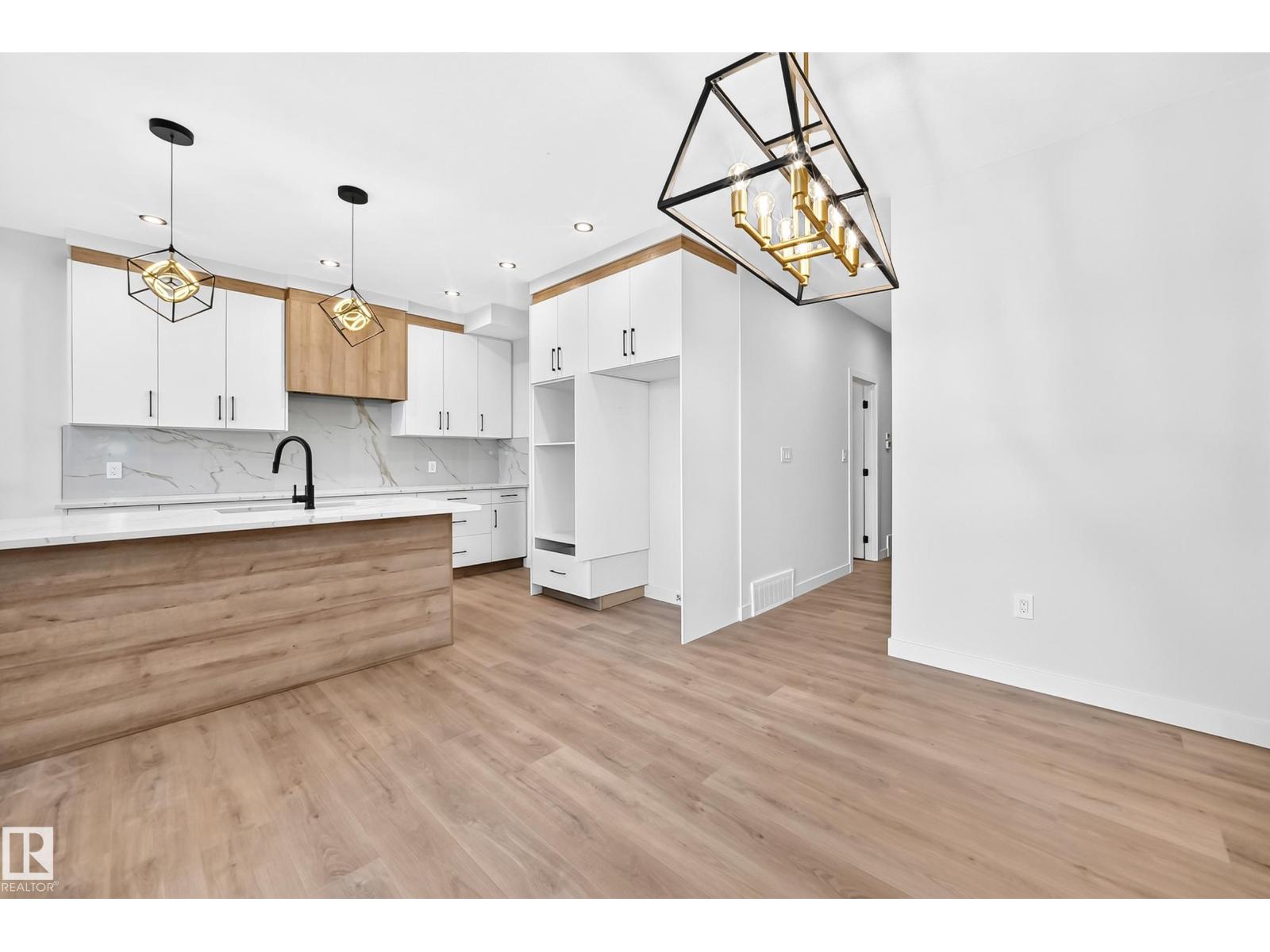 8603 224 St Nw Property Photo 13