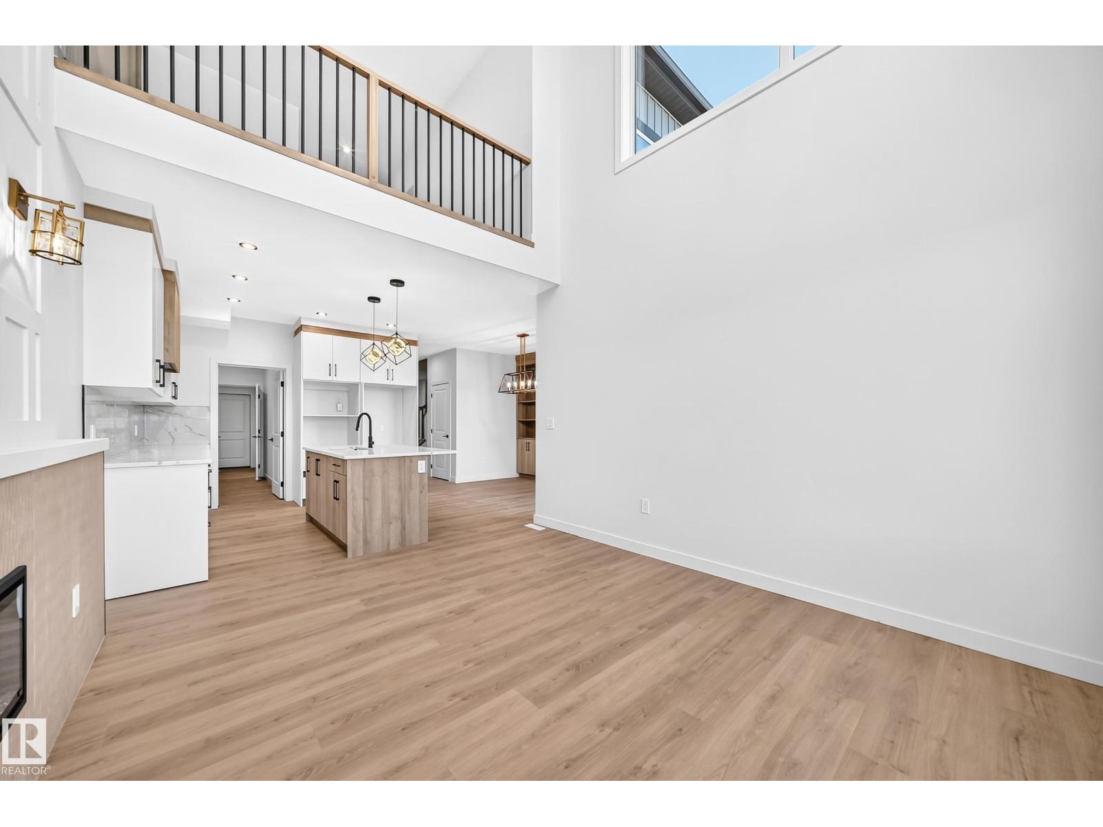 8603 224 St Nw Property Photo 16
