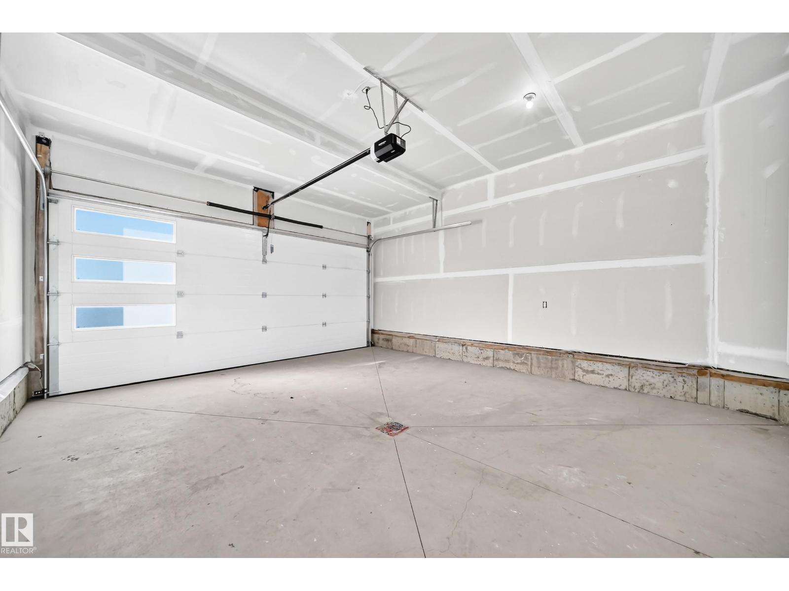 8603 224 St Nw Property Photo 48