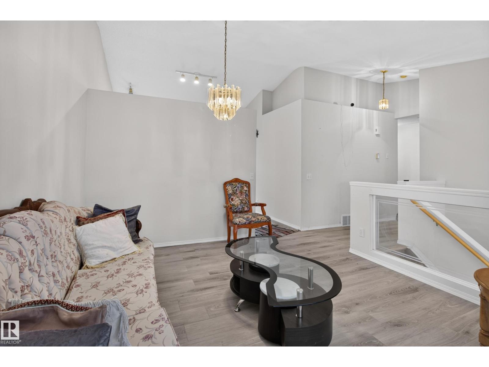 13111 36 St Nw Property Photo 5