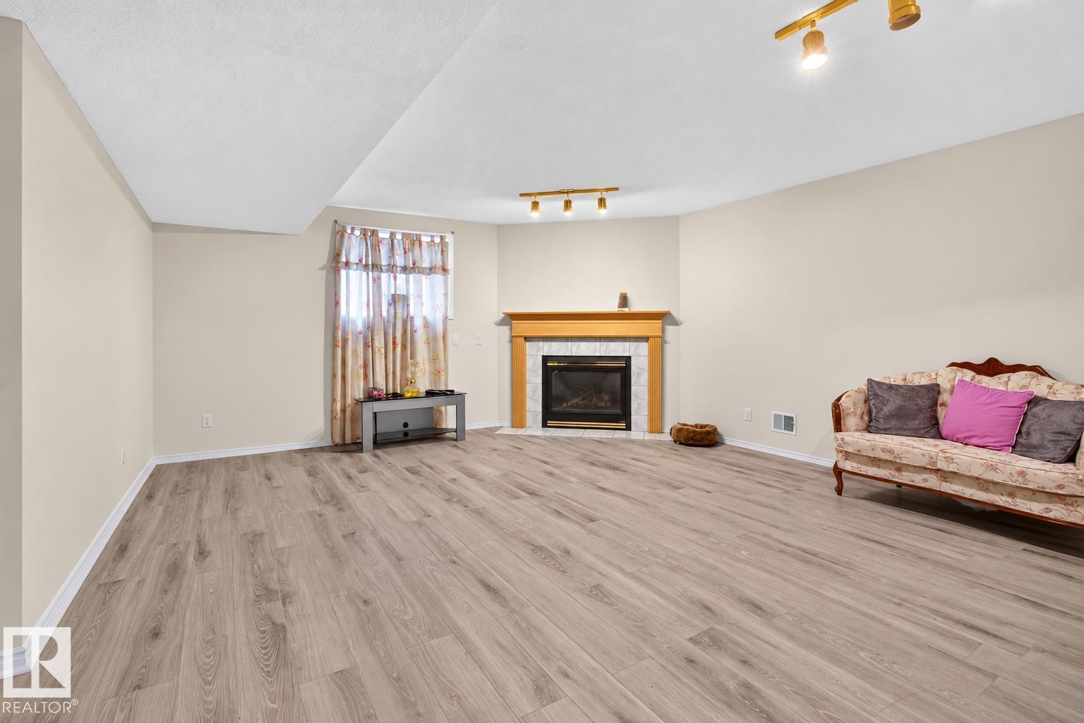 13111 36 St Nw Property Photo 12
