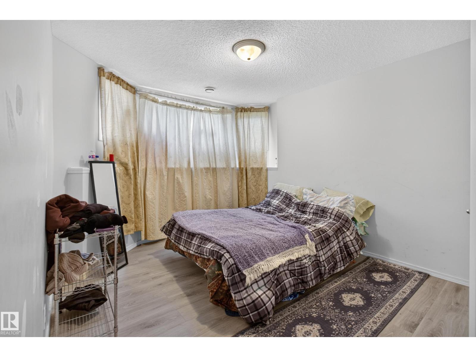 13111 36 St Nw Property Photo 20