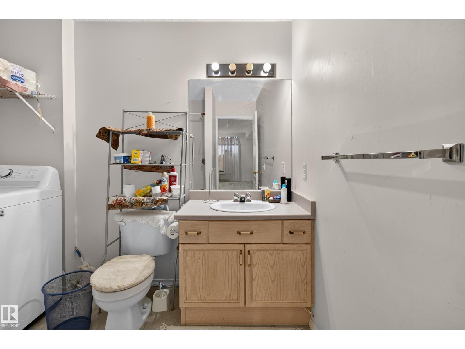13111 36 St Nw Property Photo 21