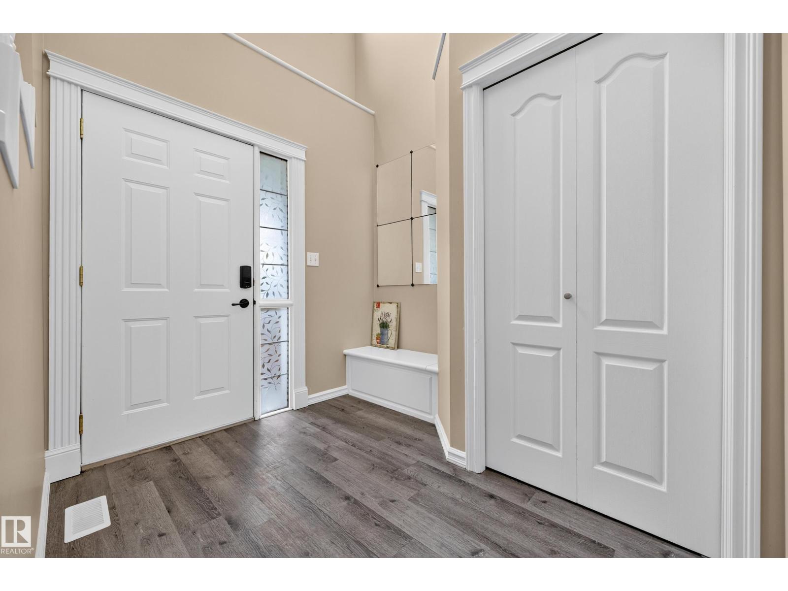 11813 11b Av Nw Property Photo 8