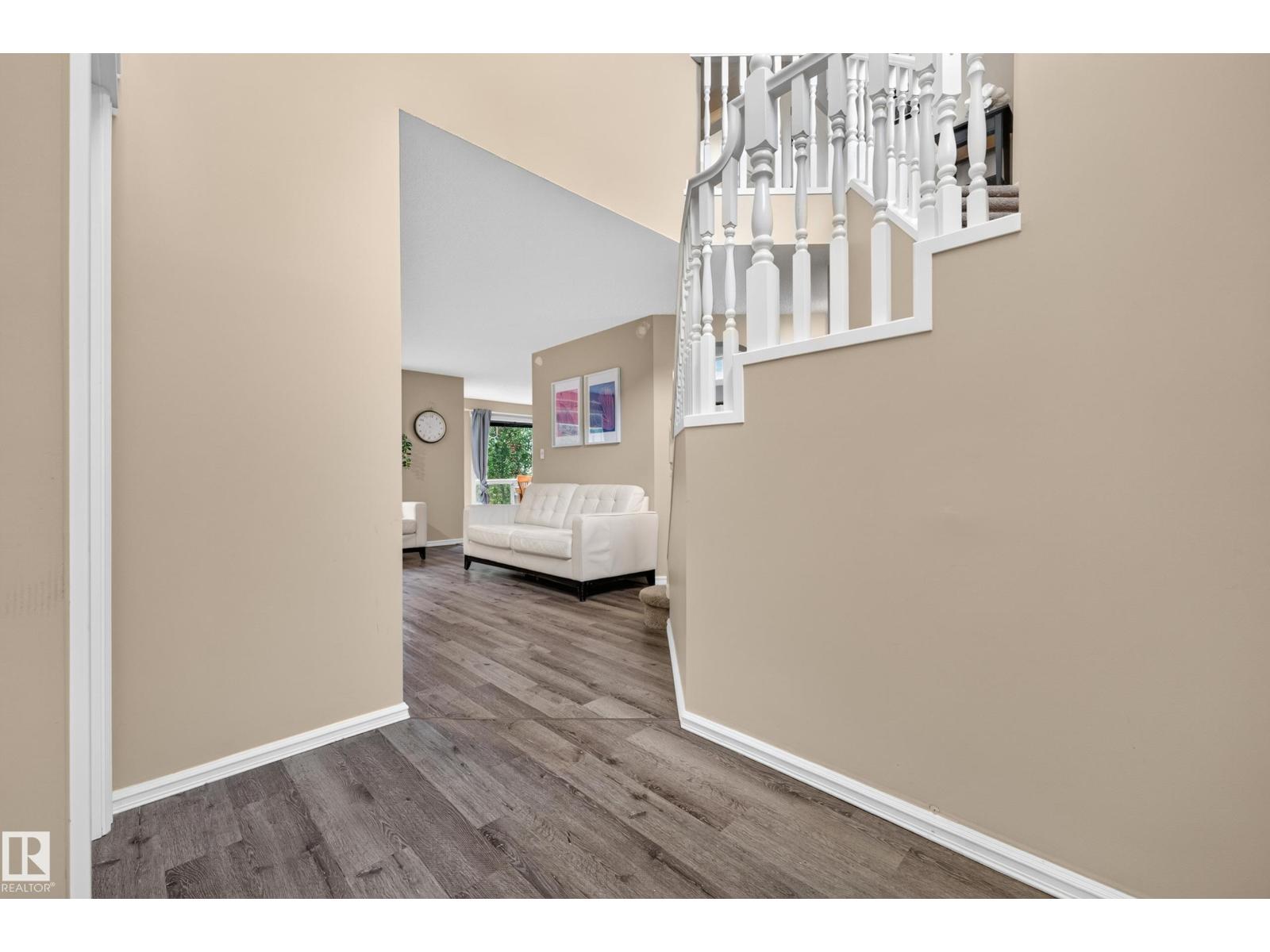 11813 11b Av Nw Property Photo 9