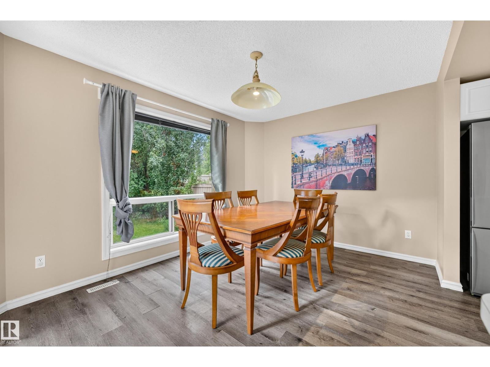 11813 11b Av Nw Property Photo 15