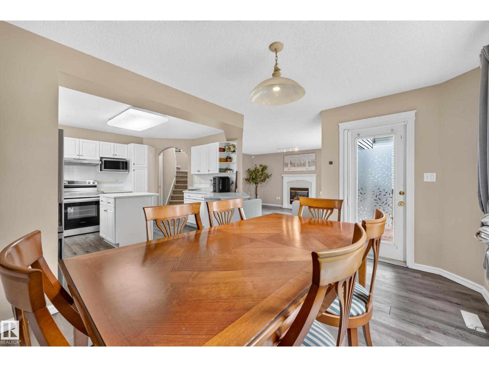 11813 11b Av Nw Property Photo 17
