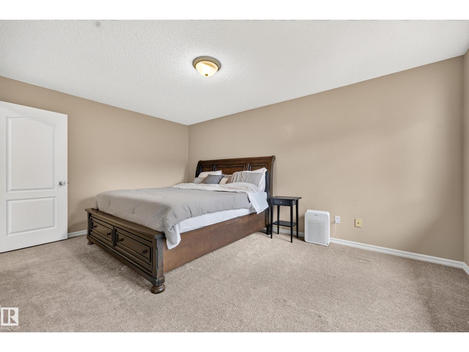 11813 11b Av Nw Property Photo 29