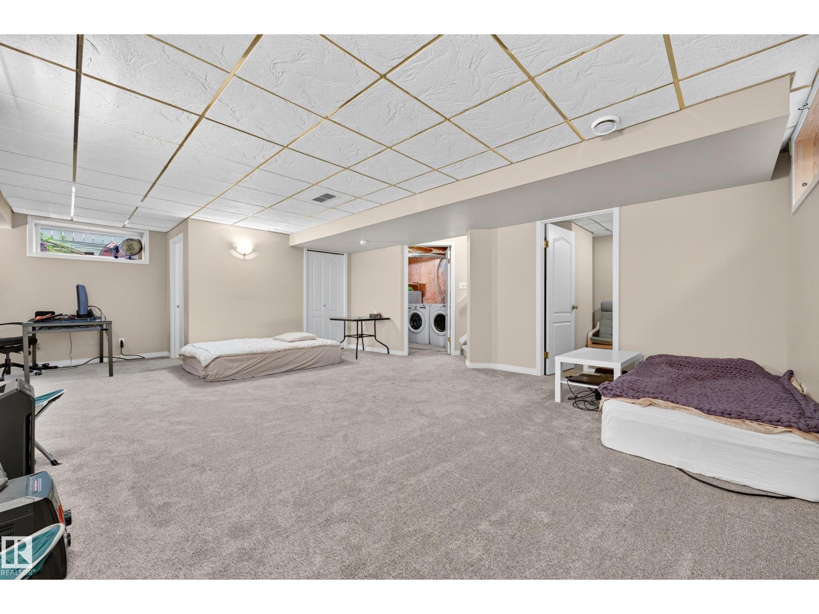 11813 11b Av Nw Property Photo 40