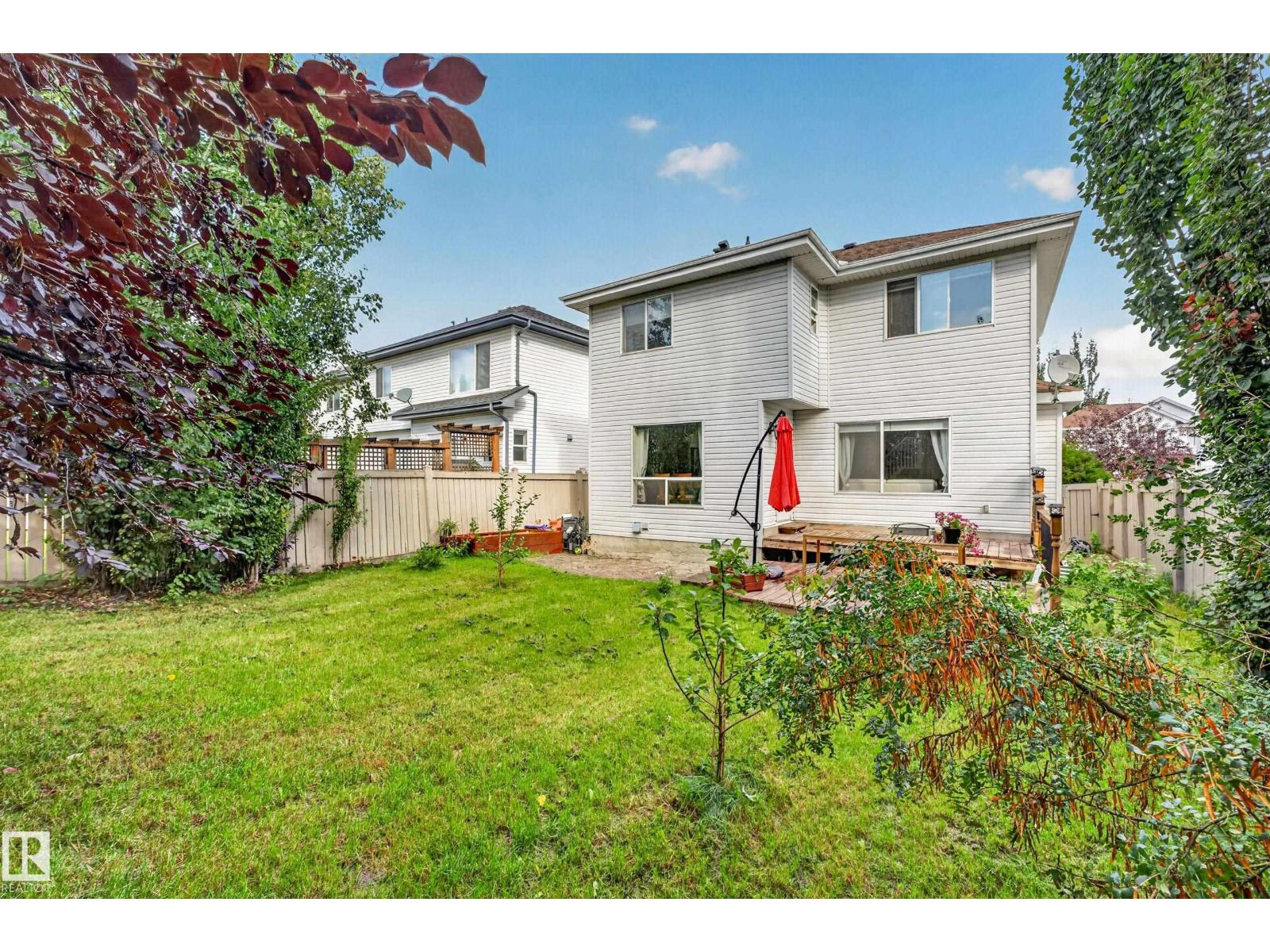 11813 11b Av Nw Property Photo 50