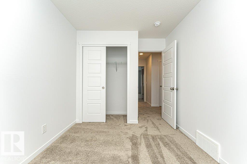 6407 63 St Property Photo 16
