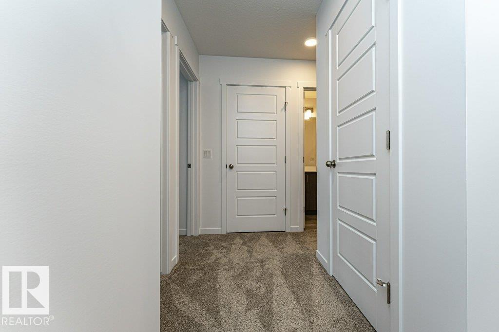 6407 63 St Property Photo 17