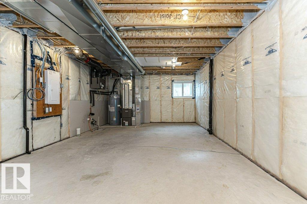 6407 63 St Property Photo 19