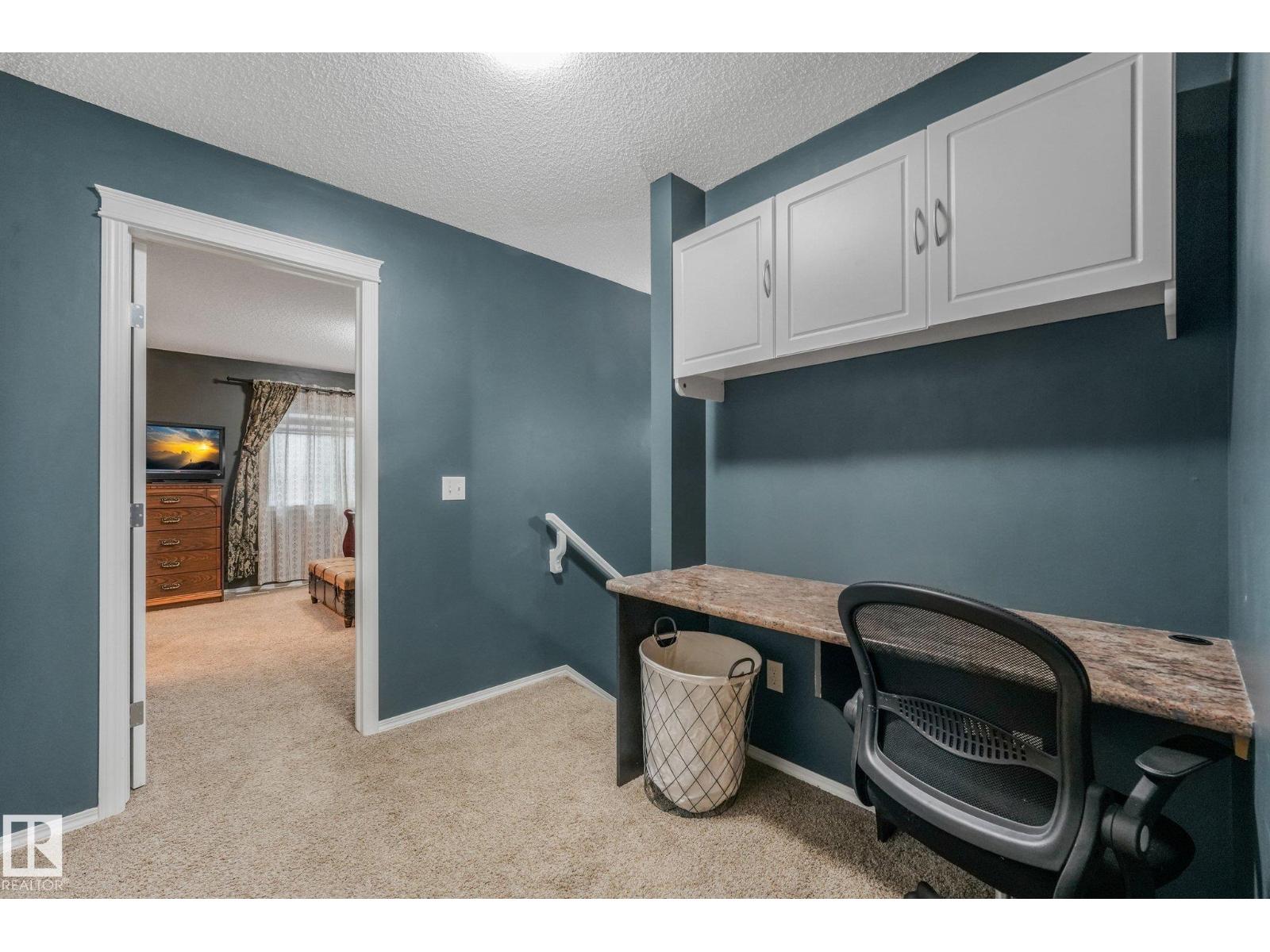 1947 118 St Sw Property Photo 14