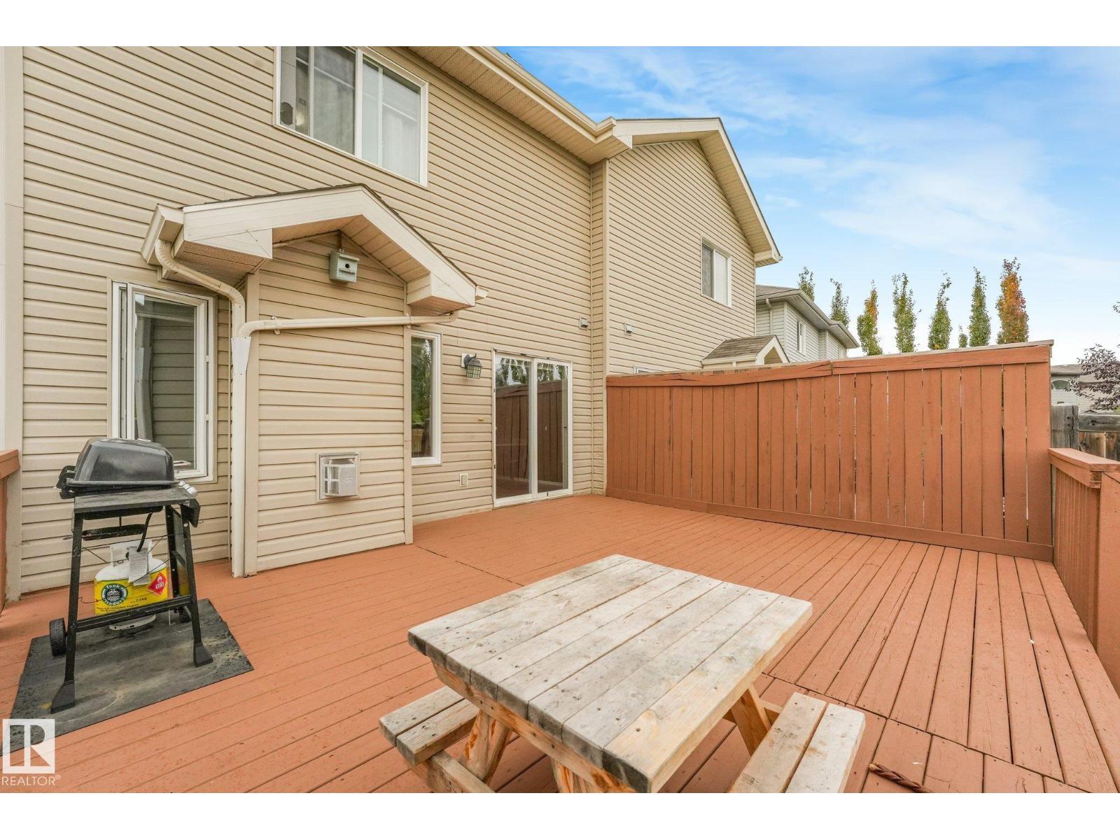 1947 118 St Sw Property Photo 34