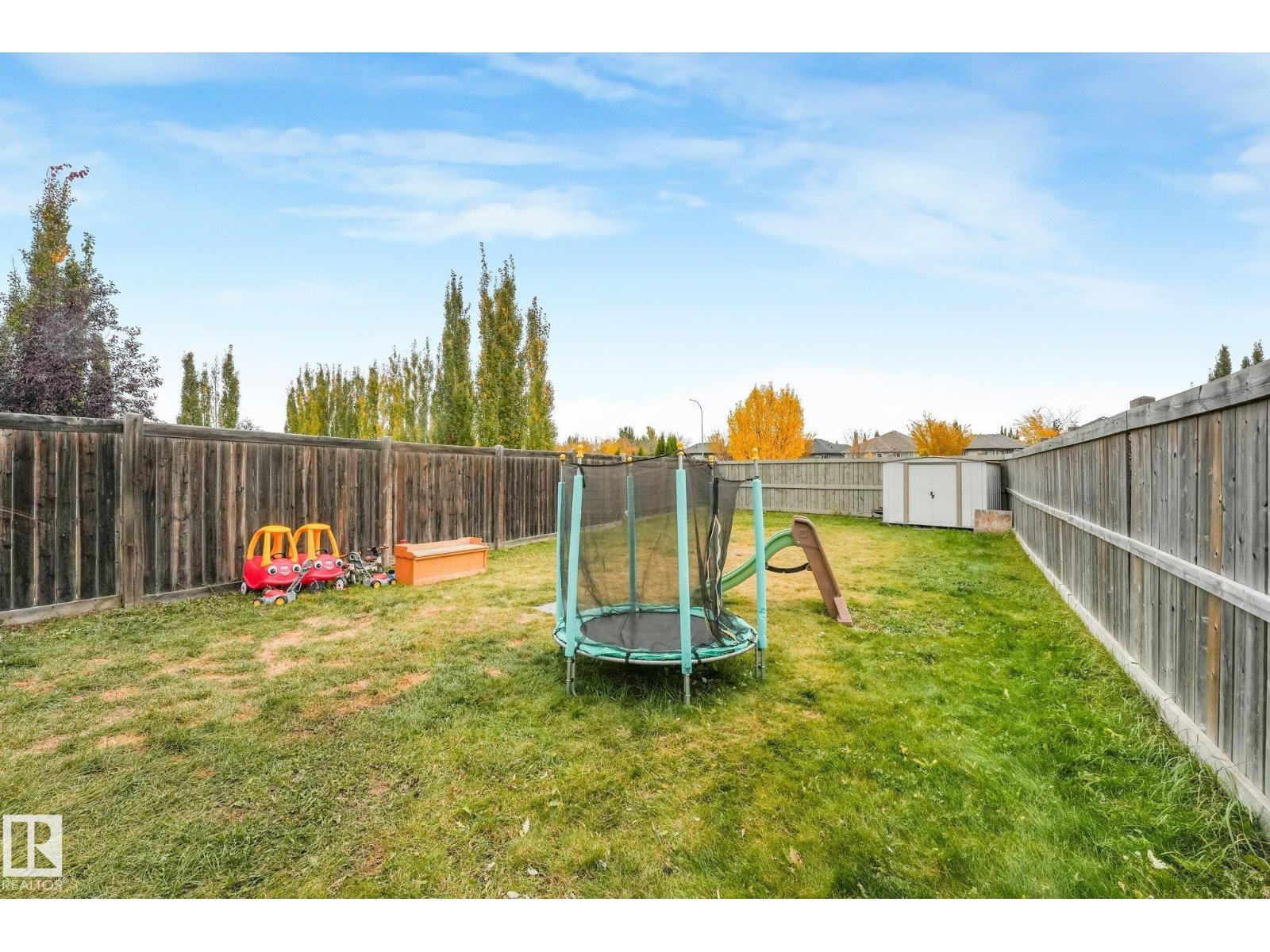 1947 118 St Sw Property Photo 37