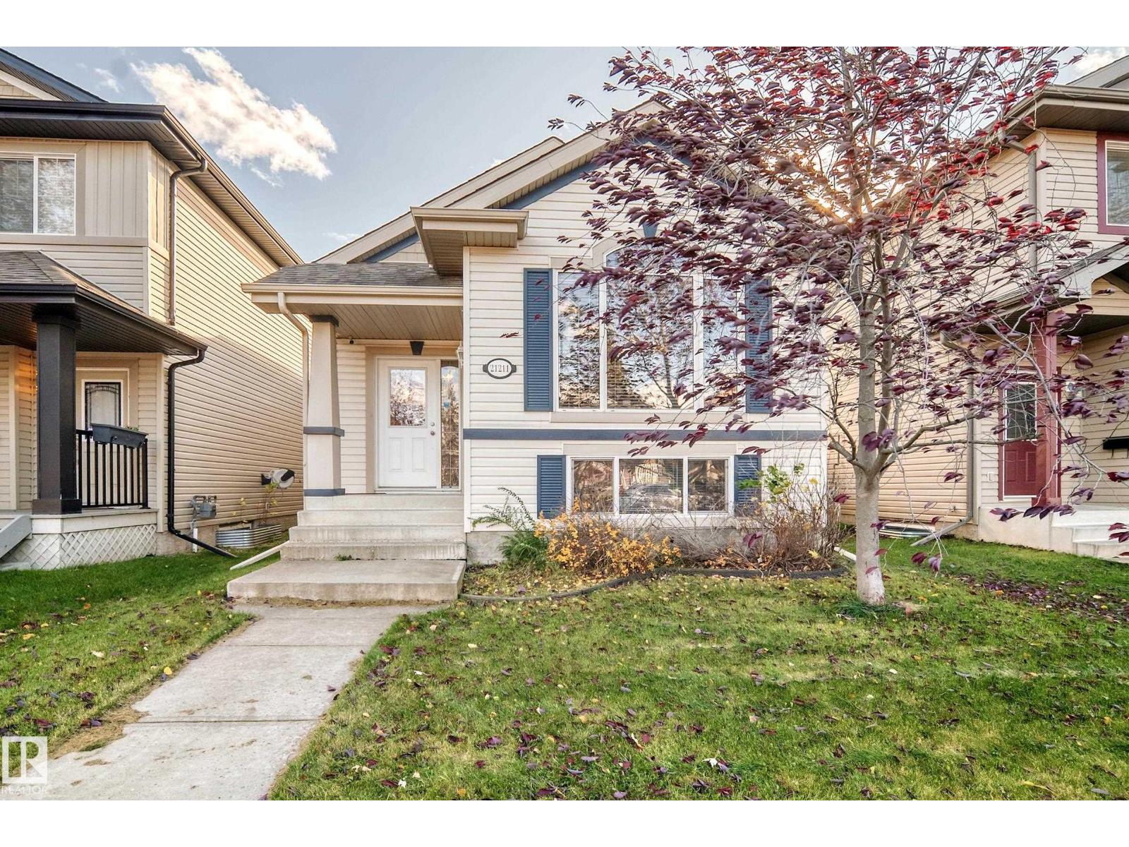21211 59 Av Nw Property Photo 1