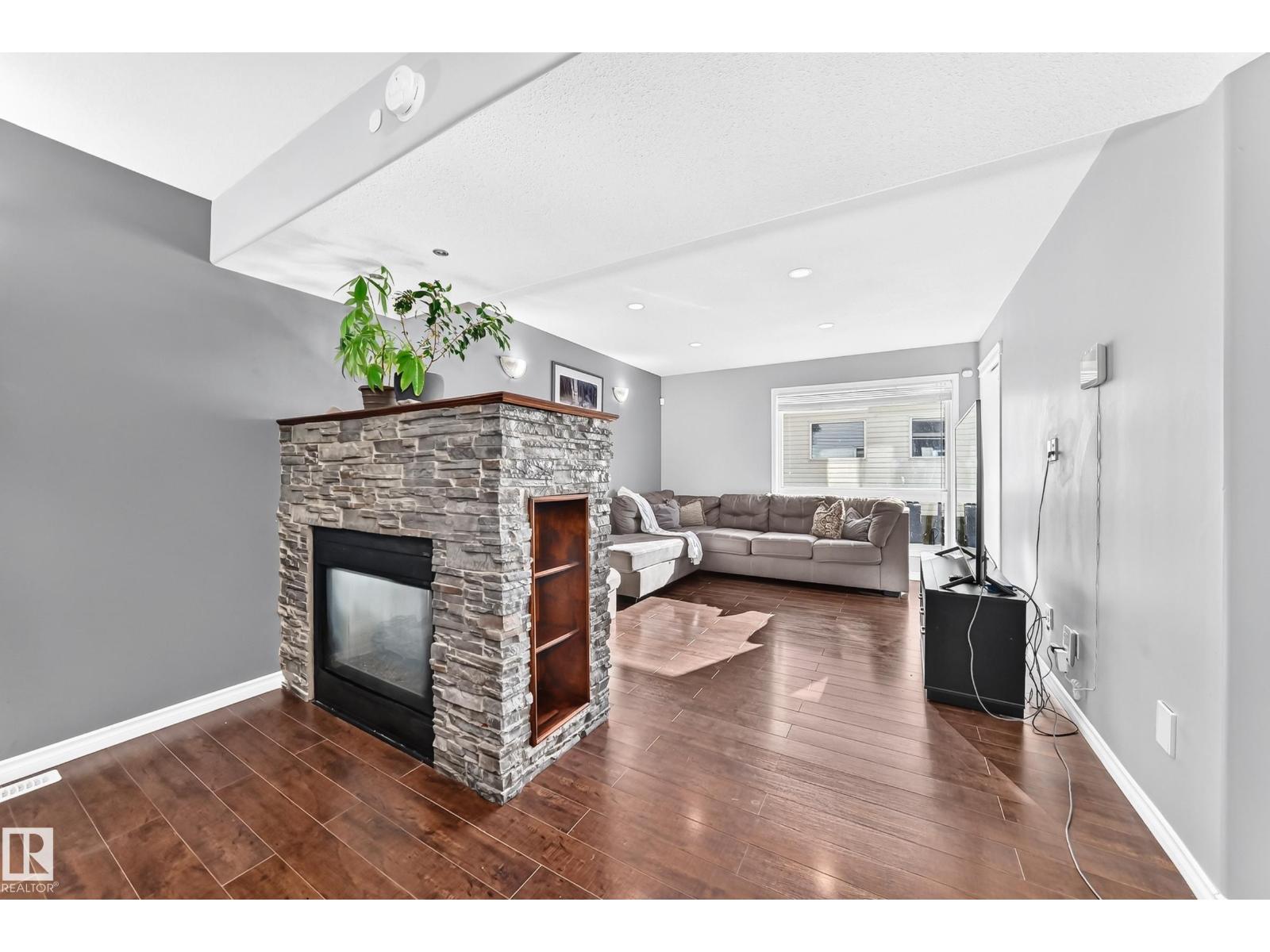 21211 59 Av Nw Property Photo 28