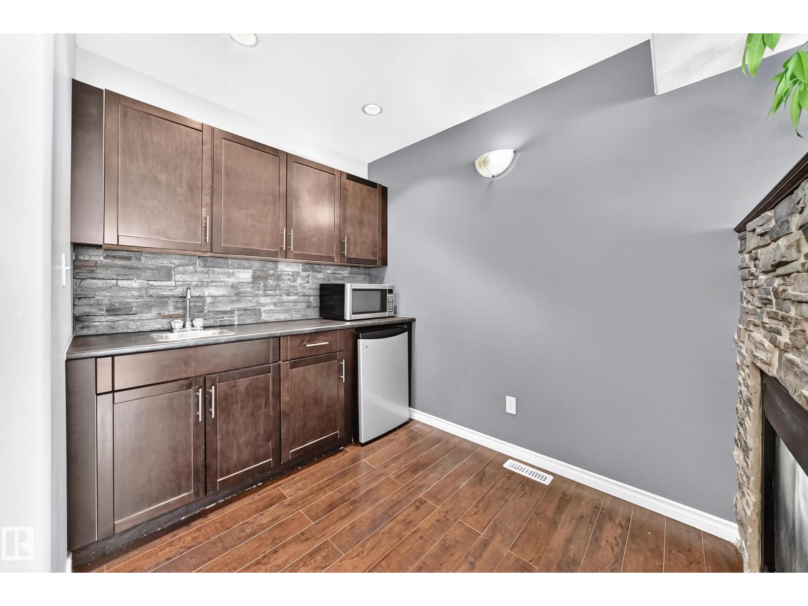 21211 59 Av Nw Property Photo 29