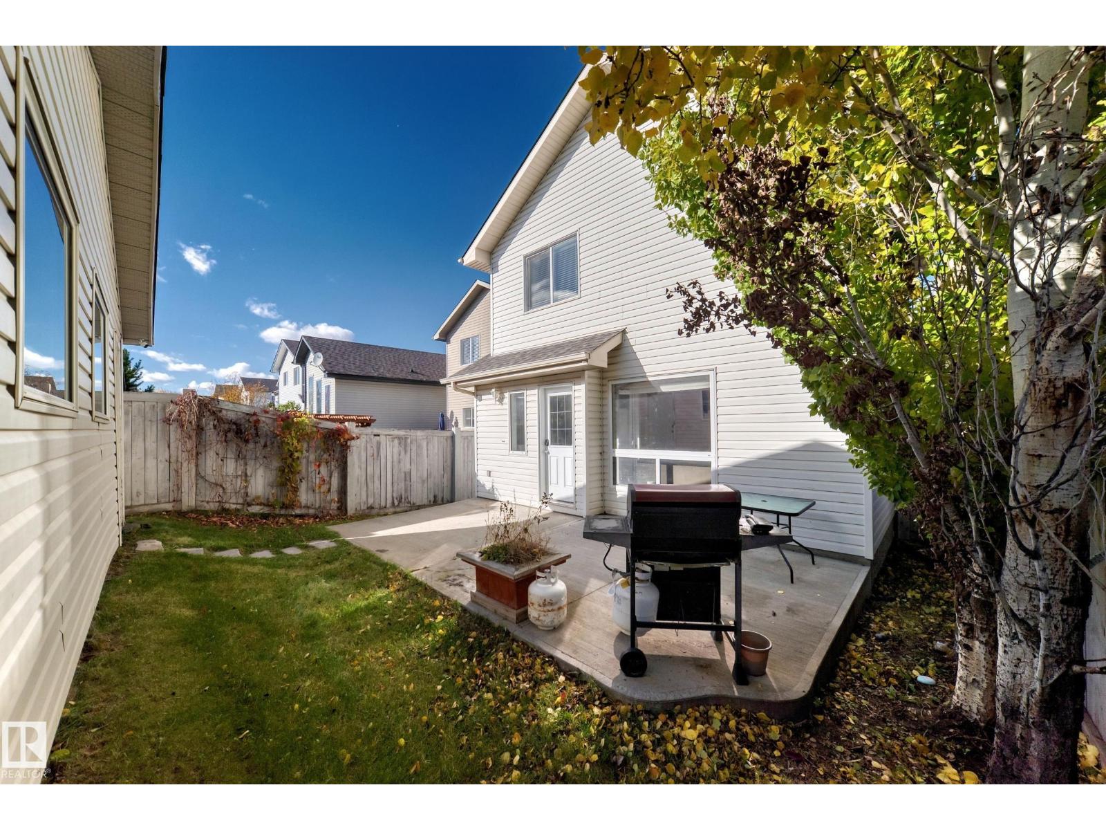 21211 59 Av Nw Property Photo 43