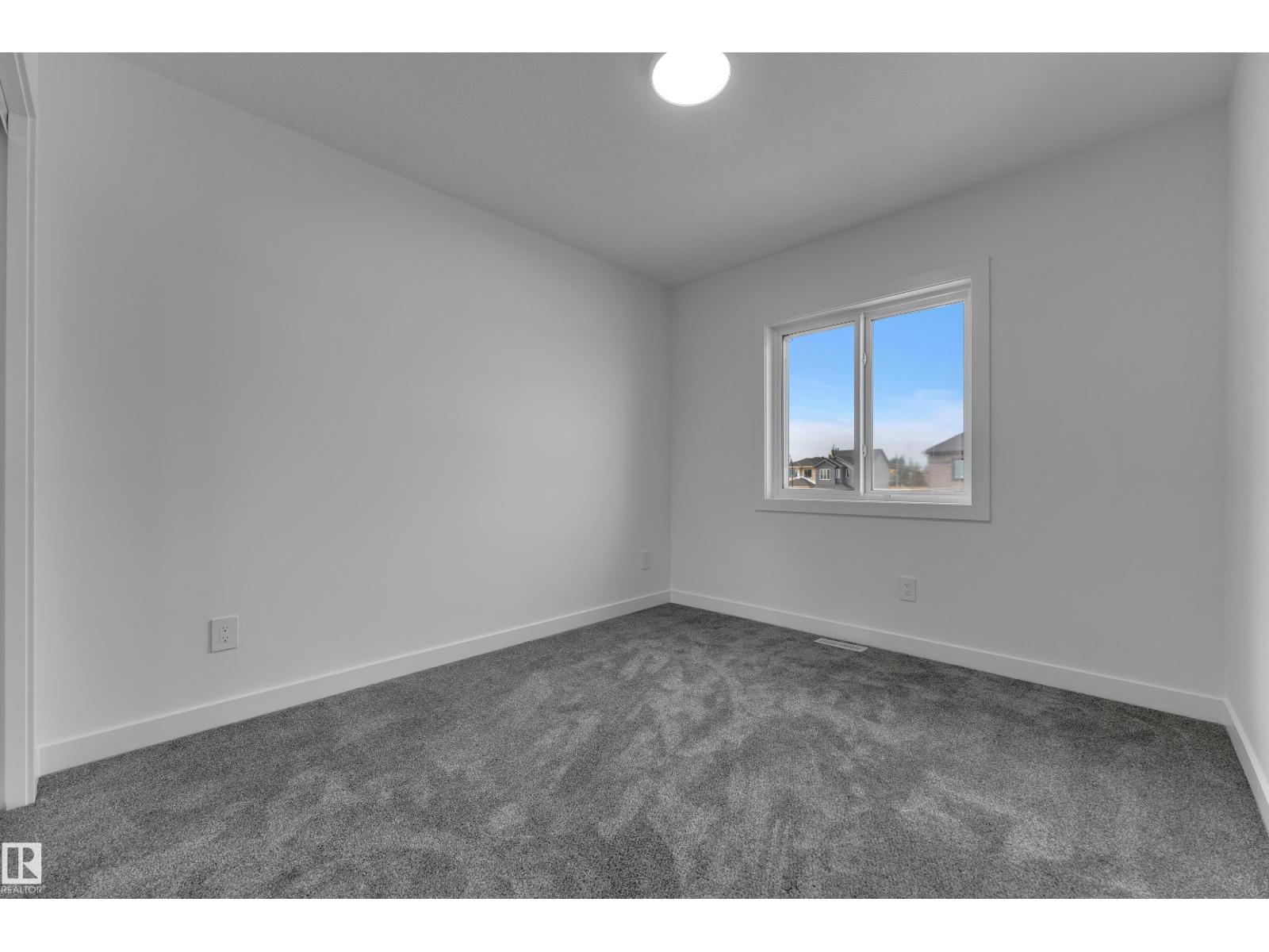 303 Falcon Cr Property Photo 27
