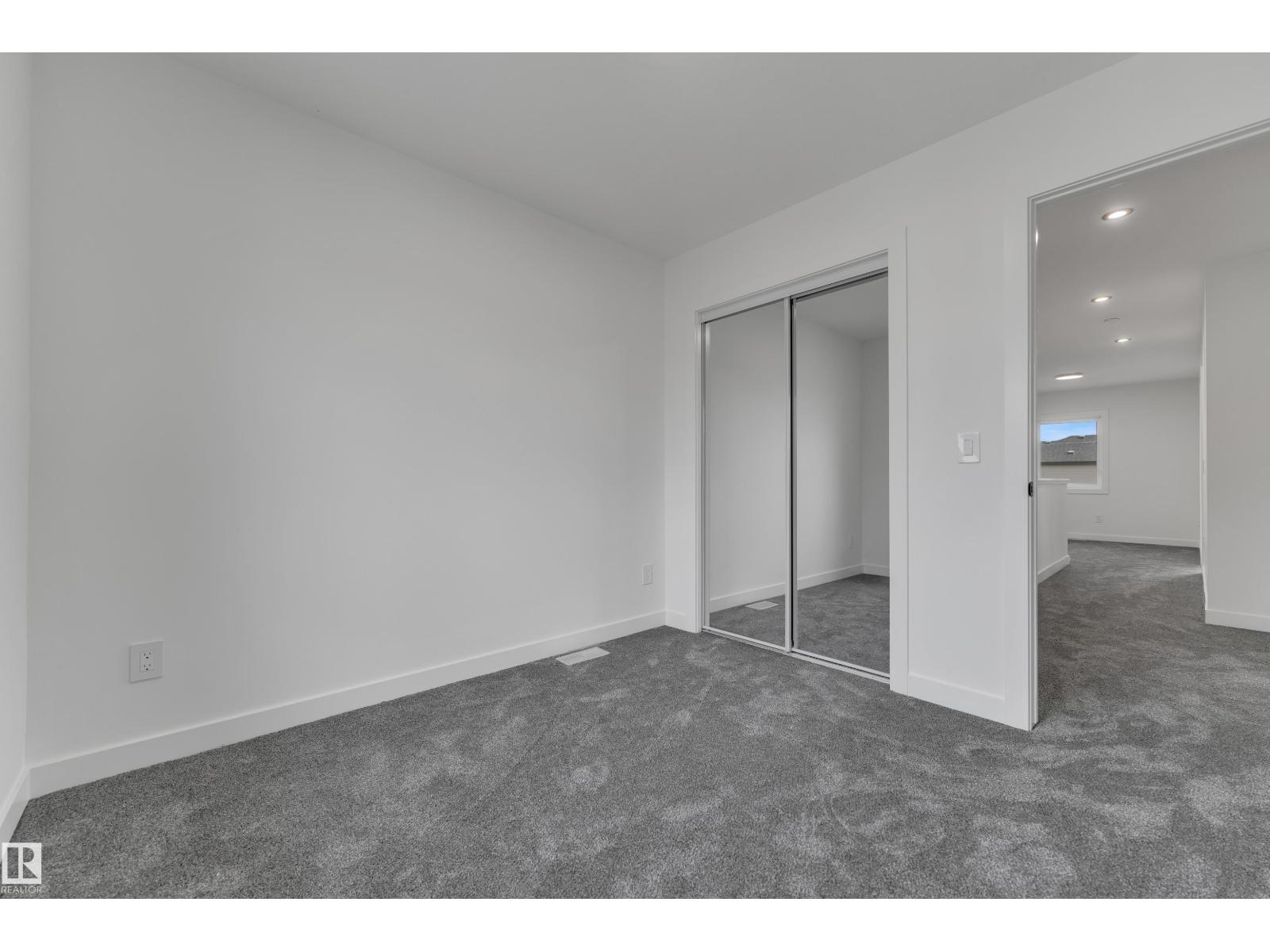 303 Falcon Cr Property Photo 29