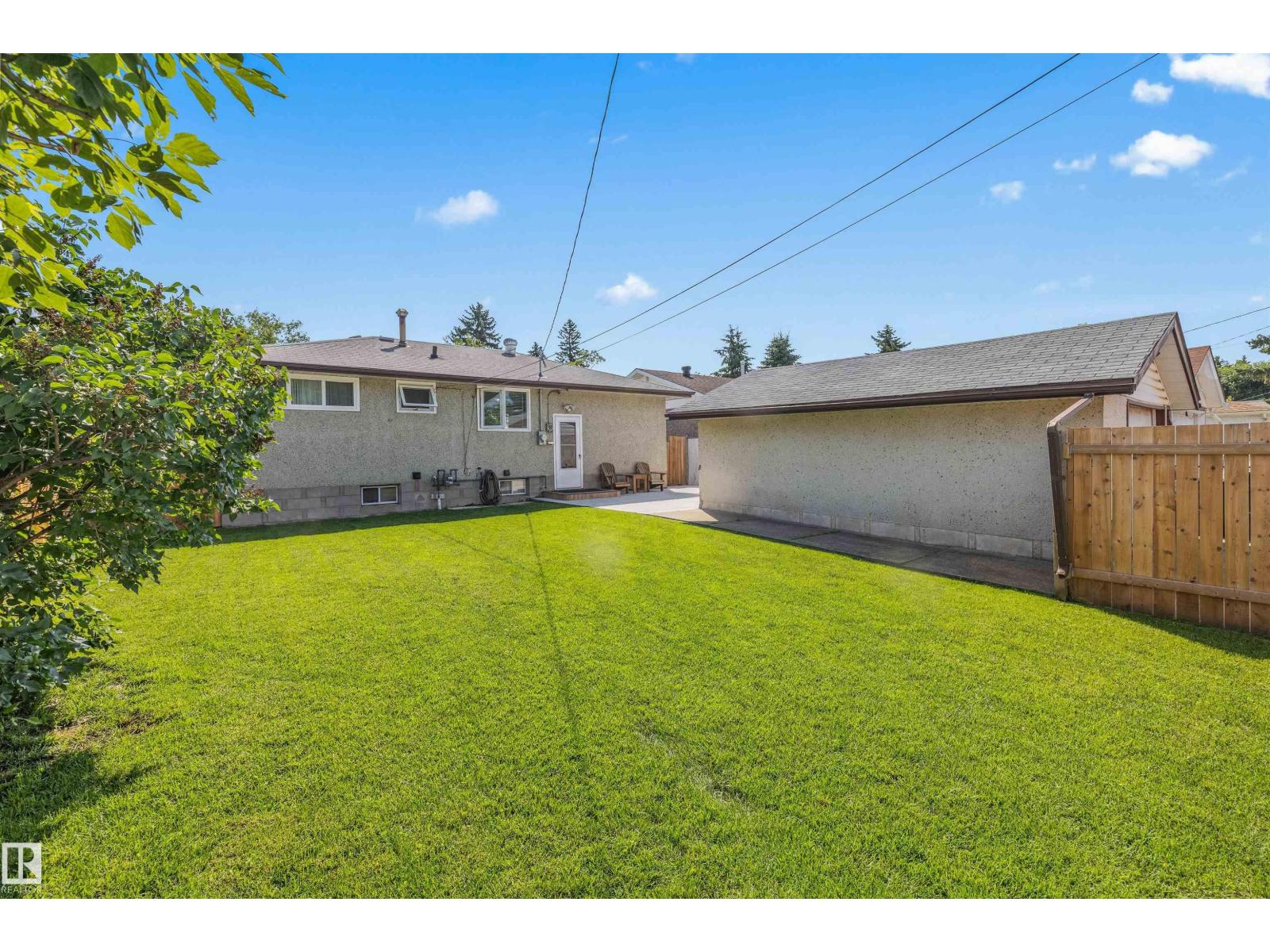 10534 163 St Nw Property Photo 31
