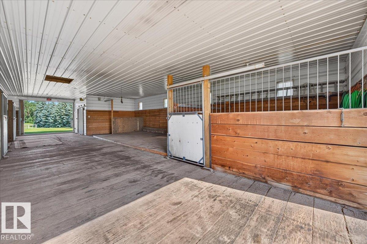254009 Twp Road 460 Property Photo 54