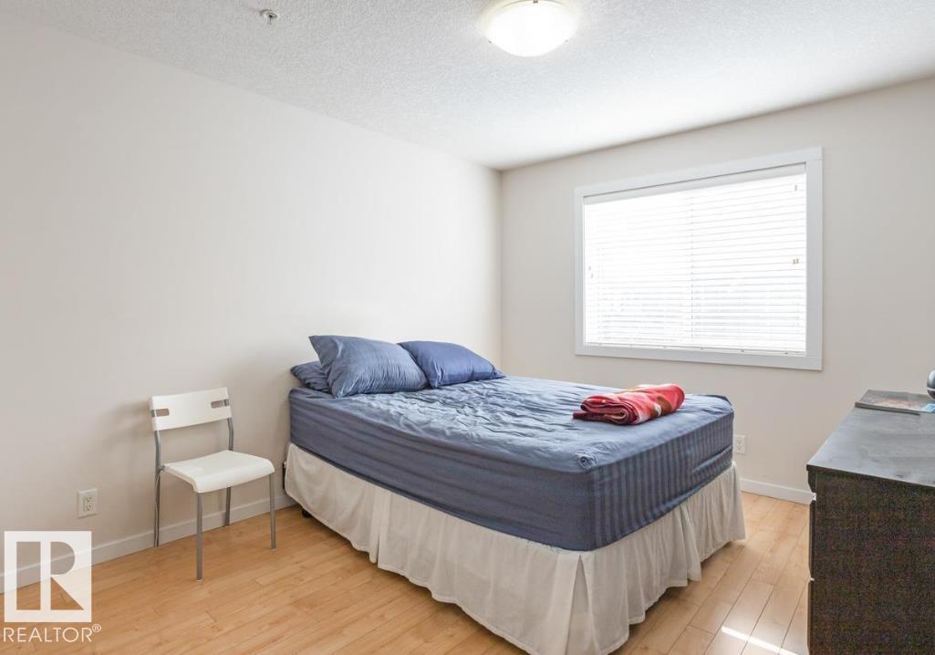 #206 9517 160 Av Nw Property Photo 9