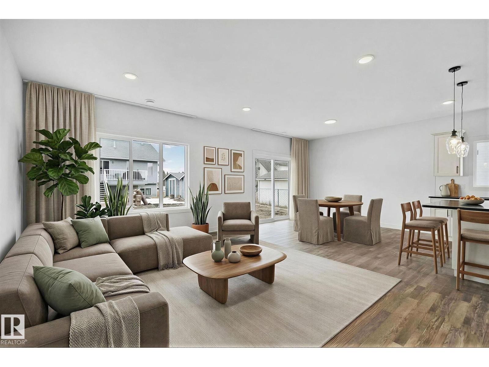 4803 53 Av Property Photo 1