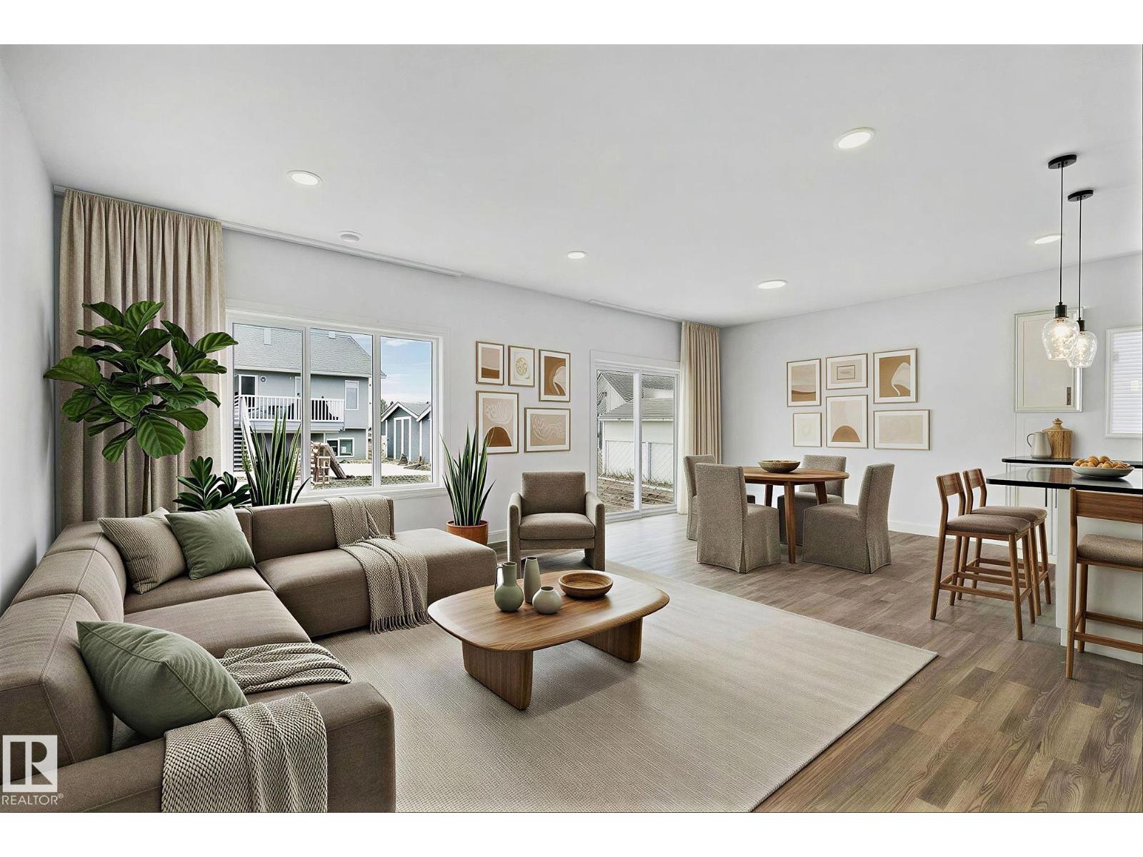 4803 53 Av Property Photo 3