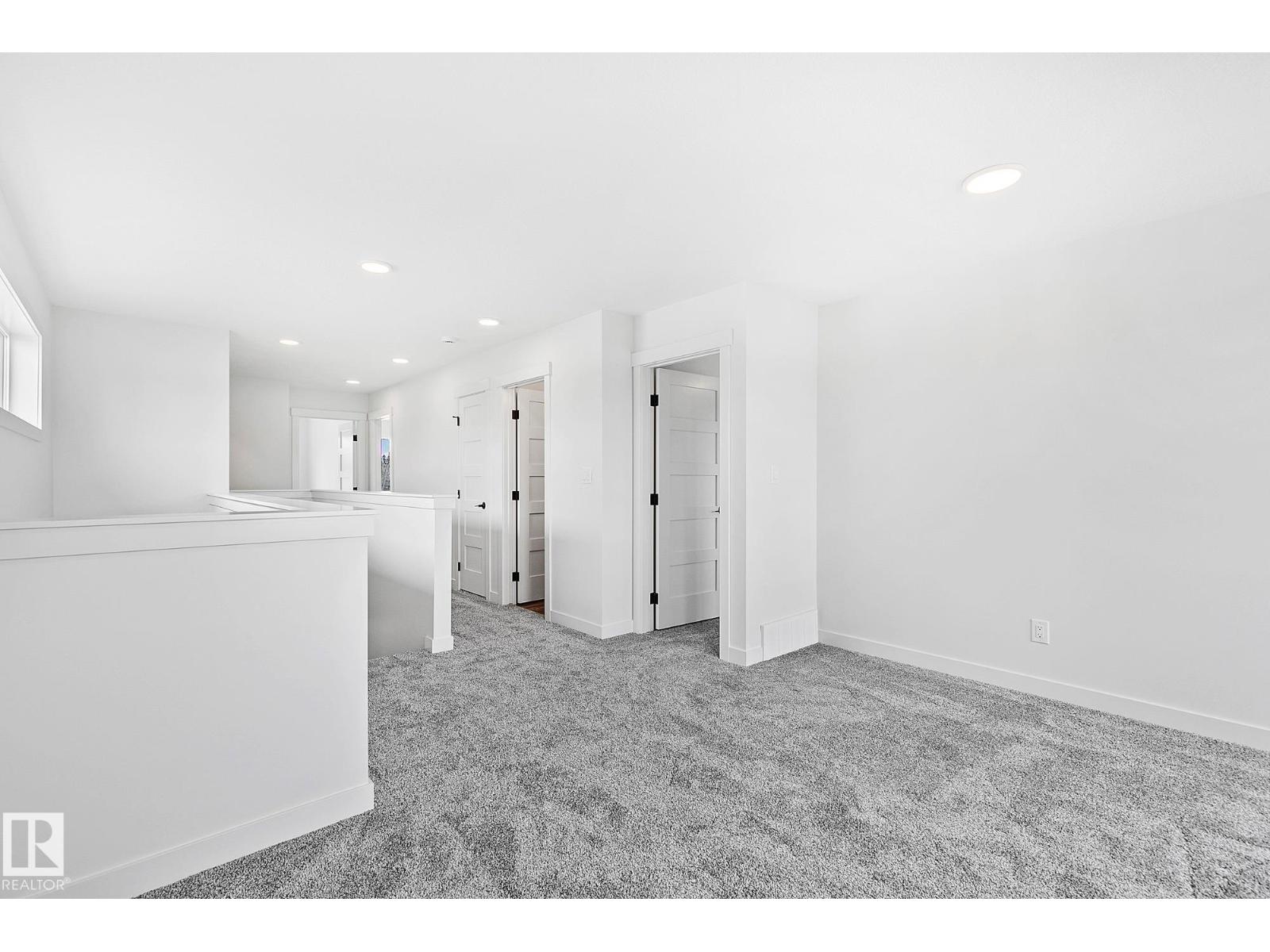 4803 53 Av Property Photo 22